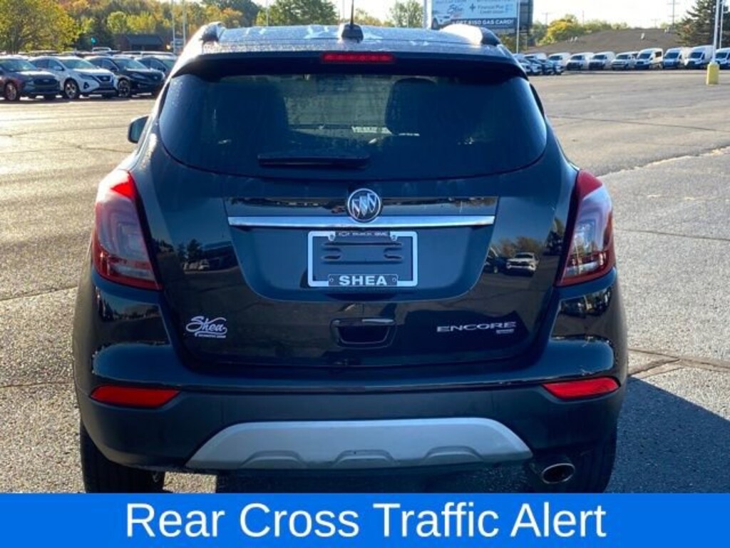 Used 2022 Buick Encore Preferred SUV