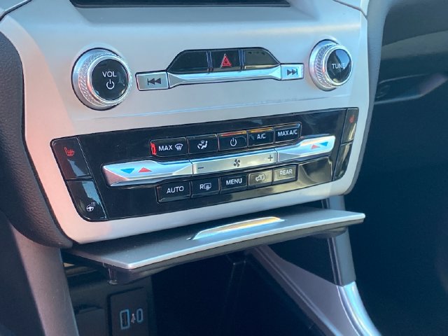 2023 Ford Explorer XLT - Photo 13