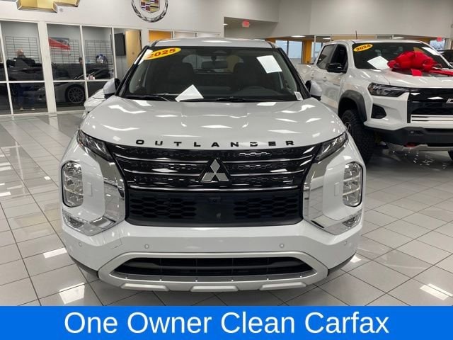 Used 2025 Mitsubishi Outlander Plug-in Hybrid SE with VIN JA4T5VA99SZ007160 for sale in Flint Township, MI