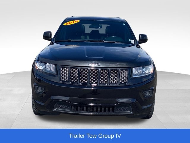 Used 2015 Jeep Grand Cherokee Altitude with VIN 1C4RJFAG2FC634050 for sale in Flint Township, MI
