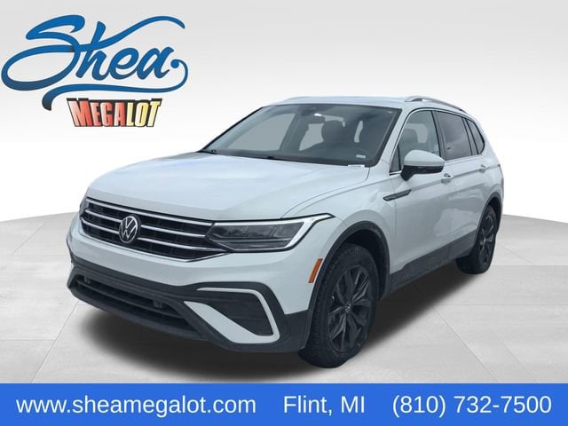 2024 Volkswagen Tiguan SE's photo