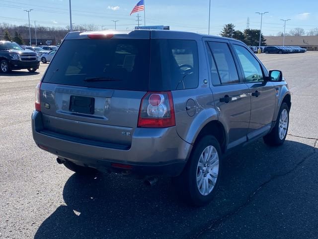 Used 2008 Land Rover LR2 SE with VIN SALFP24N28H013507 for sale in Flint Township, MI