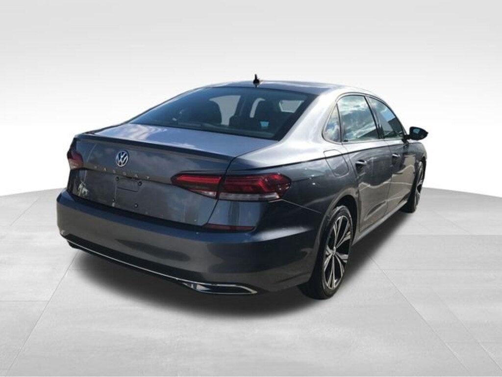 Used 2022 Volkswagen Passat 2.0T Limited Edition