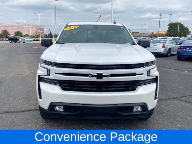 2019 Chevrolet Silverado 1500 RST photo 2