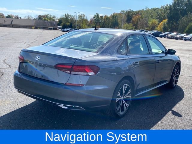 2022 Volkswagen Passat 2.0T Limited photo 2