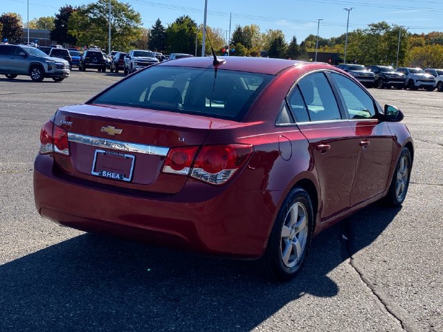 Used 2014 Chevrolet Cruze 1LT with VIN 1G1PC5SBXE7264111 for sale in Flint Township, MI