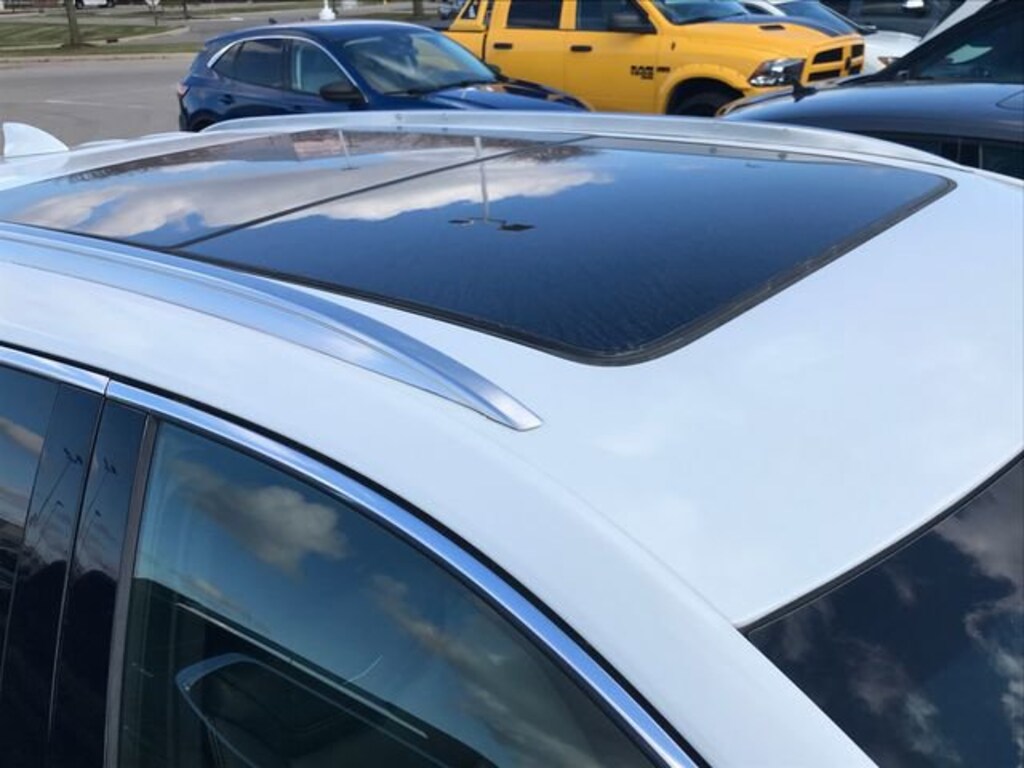 Used 2022 CADILLAC XT5 Premium Luxury SUV