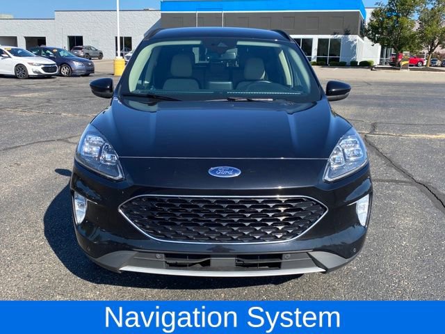 2020 Ford Escape Hybrid Titanium photo 2