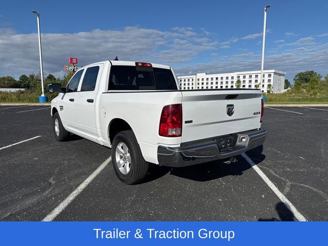 2023 Ram 1500 Classic SLT photo 3