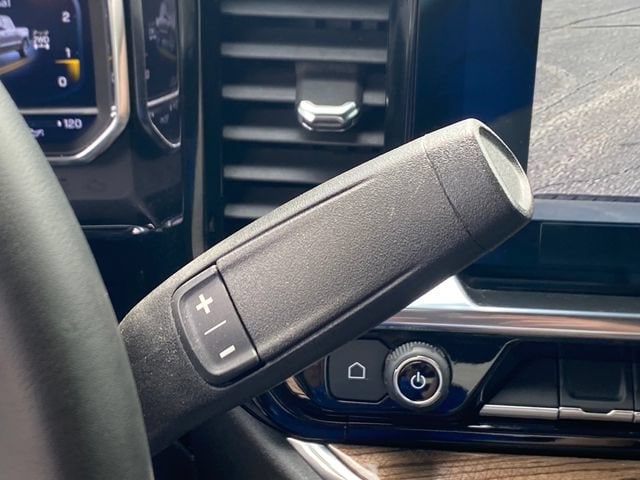 2024 Chevrolet Silverado 1500 LT - Photo 14