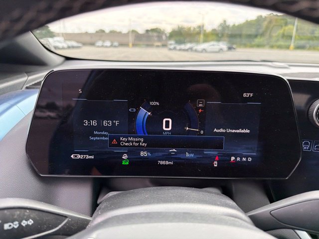 2024 Chevrolet Equinox EV LT - Photo 23