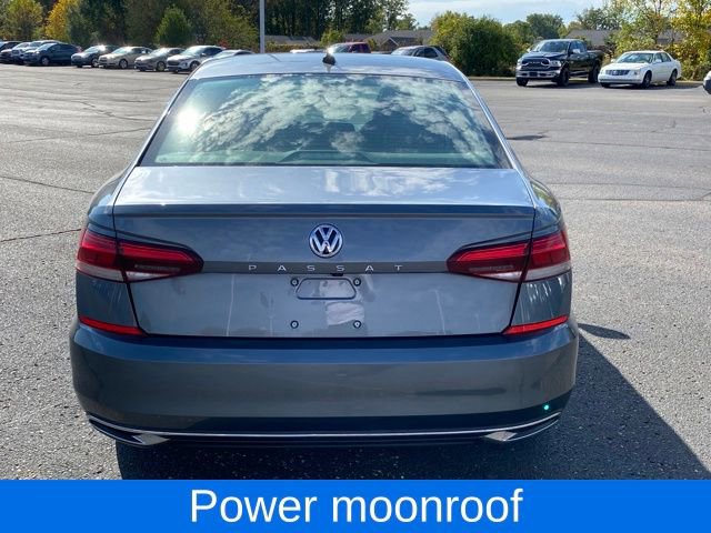 2022 Volkswagen Passat 2.0T Limited photo 3