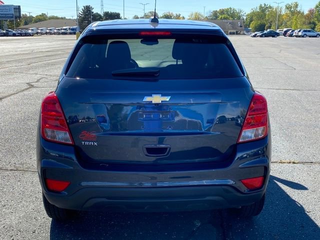 2019 Chevrolet Trax LS photo 4