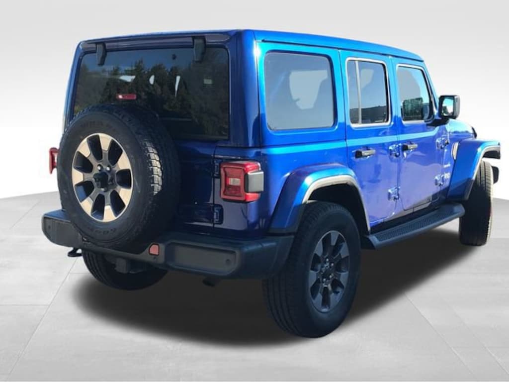 Used 2019 Jeep Wrangler Unlimited Sahara 4x4 SUV