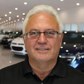 Staff member Steve Mckillop from 79f38a354592