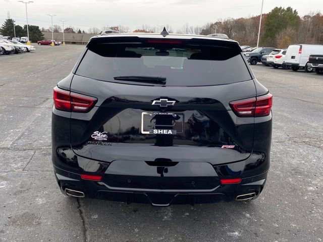 2025 Chevrolet Blazer RS photo 3