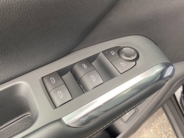 2026 Chevrolet Traverse LT - Photo 19