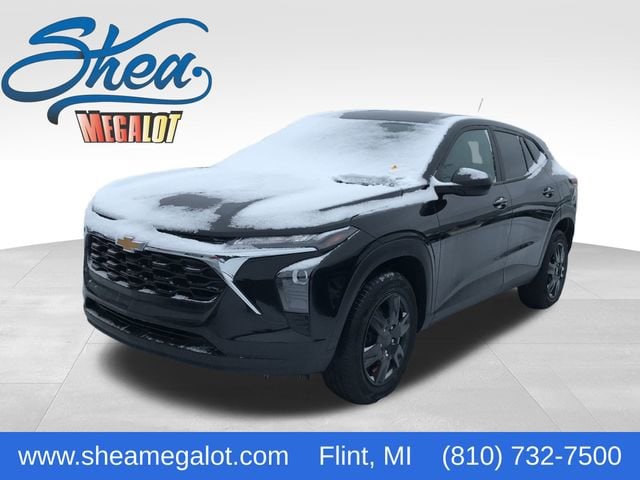 2024 Chevrolet Trax LS's photo