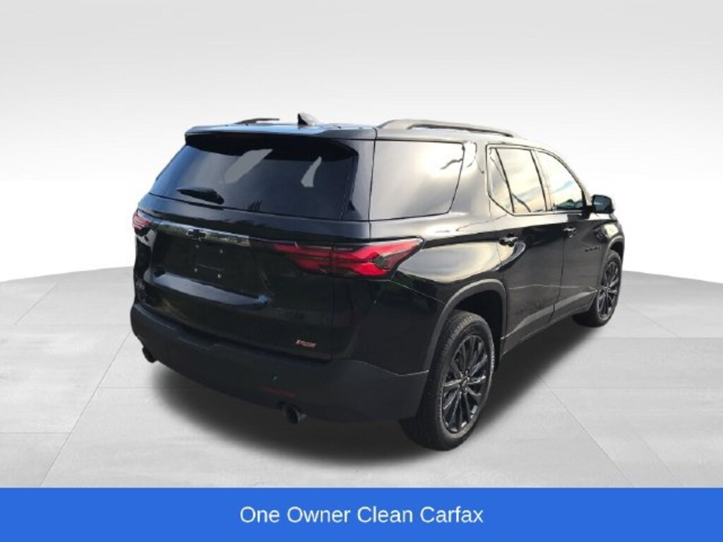 Used 2023 Chevrolet Traverse RS SUV
