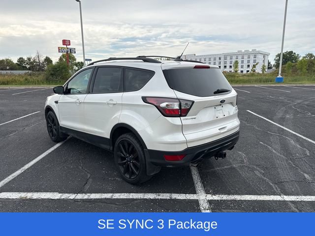 2018 Ford Escape SE photo 2