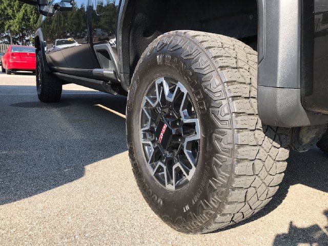 2024 GMC Sierra 2500HD AT4X - Photo 10
