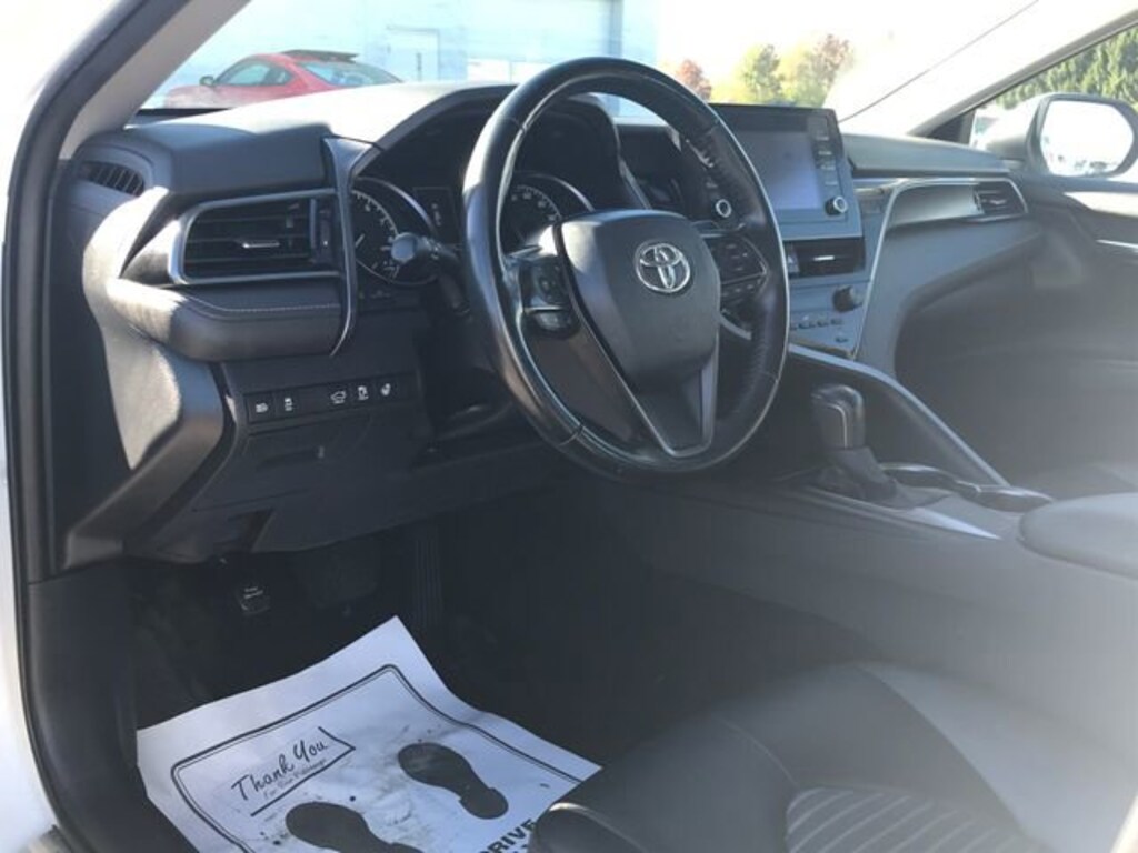 Used 2022 Toyota Camry SE