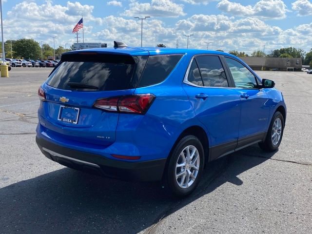 2024 Chevrolet Equinox LT photo 3