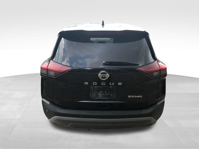 2021 Nissan Rogue SV - Photo 10