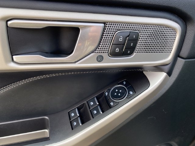 2023 Ford Explorer Limited - Photo 19