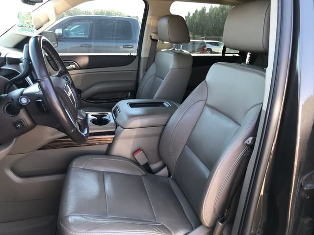 2019 Gmc Yukon SLT photo 4