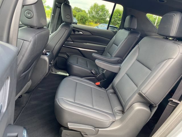 2025 Chevrolet Traverse LT - Photo 18