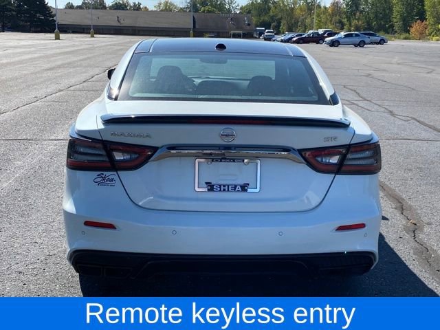 2019 Nissan Maxima SR photo 4