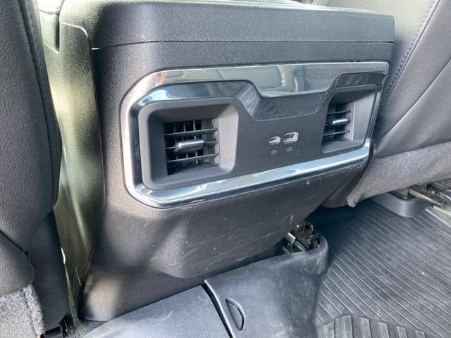 2023 Chevrolet Silverado 1500 LTZ - Photo 19