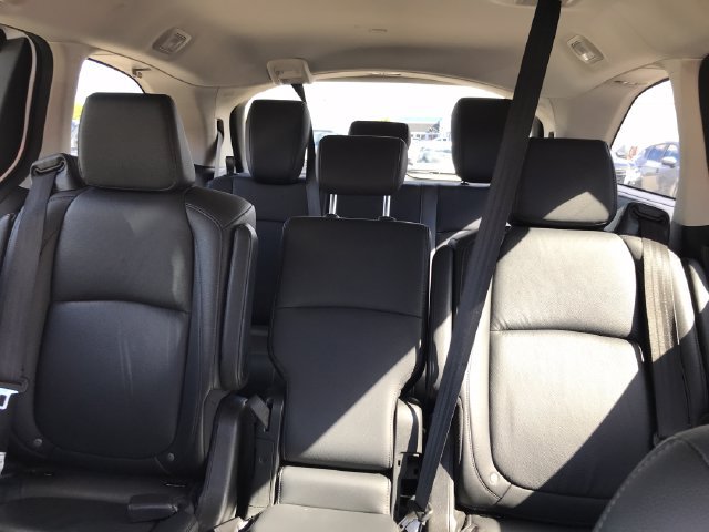 2025 Honda Odyssey EX-L - Photo 11