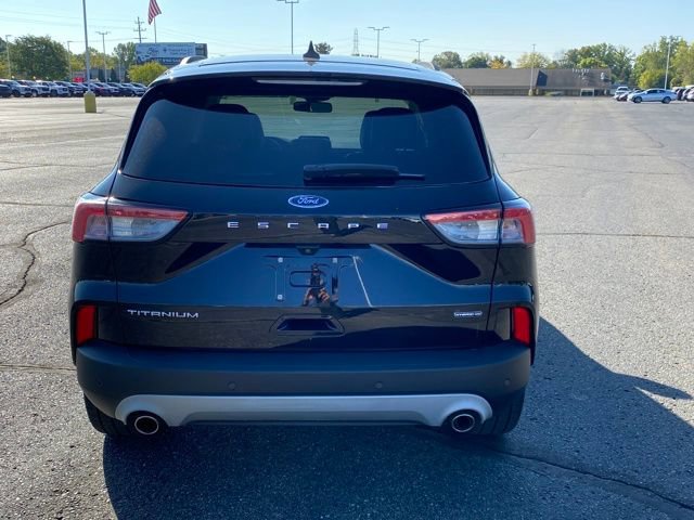 2020 Ford Escape Hybrid Titanium photo 4