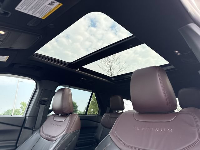 2023 Ford Explorer Platinum - Photo 22
