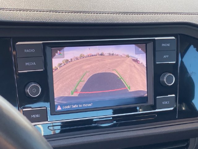 2024 Volkswagen Jetta SE - Photo 10