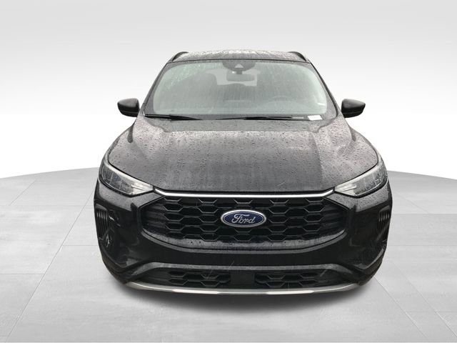 2024 Ford Escape ST-Line photo 2