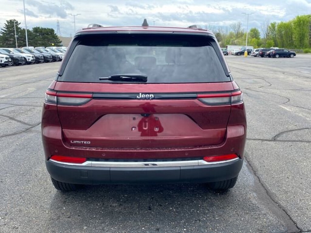 Used 2023 Jeep Grand Cherokee Limited