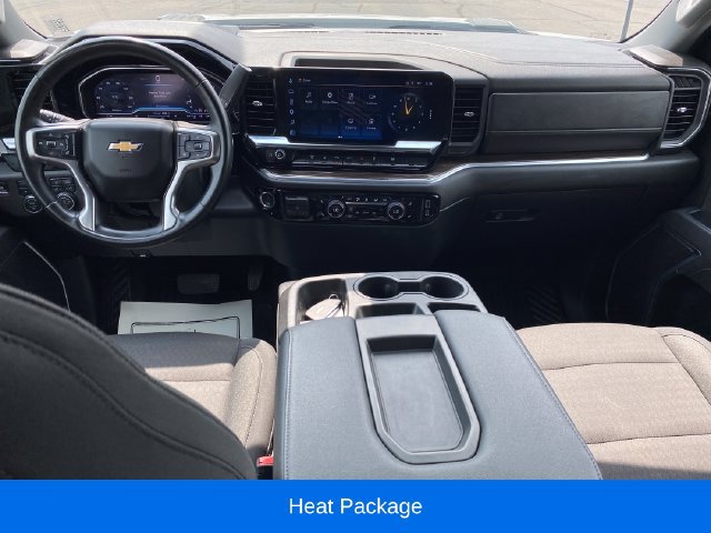 2025 Chevrolet Silverado 3500HD LT - Photo 5