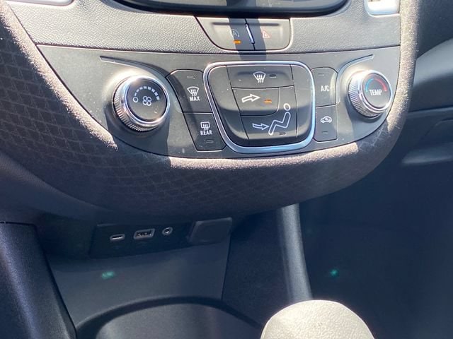2024 Chevrolet Malibu RS - Photo 12