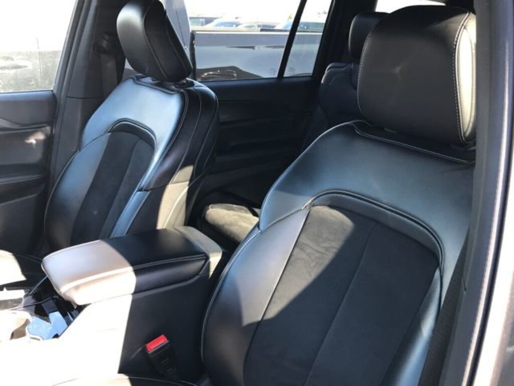 Used 2023 Jeep Grand Cherokee L Altitude