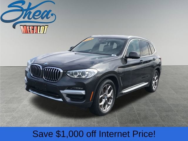 2021 BMW X3 xDrive30e's photo