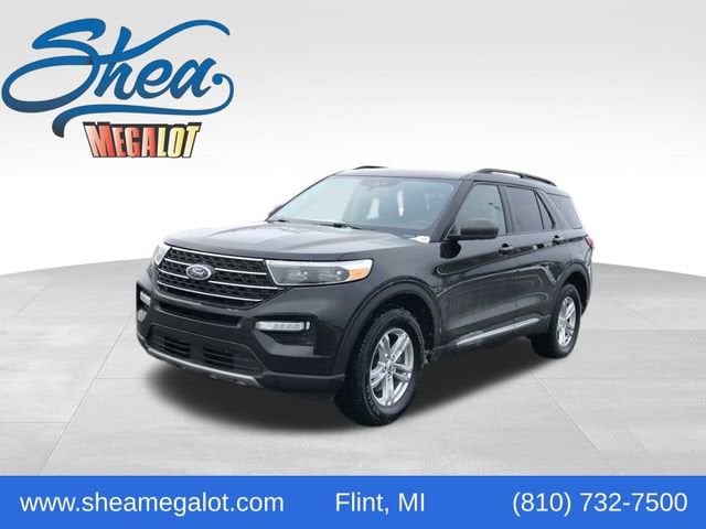 2023 Ford Explorer XLT's photo