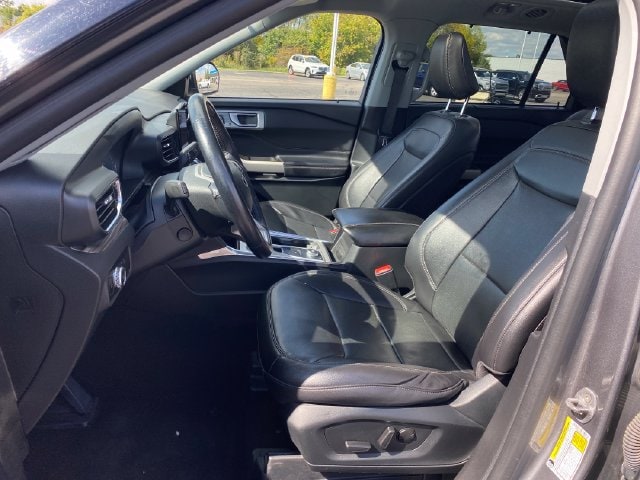2023 Ford Explorer Limited - Photo 17