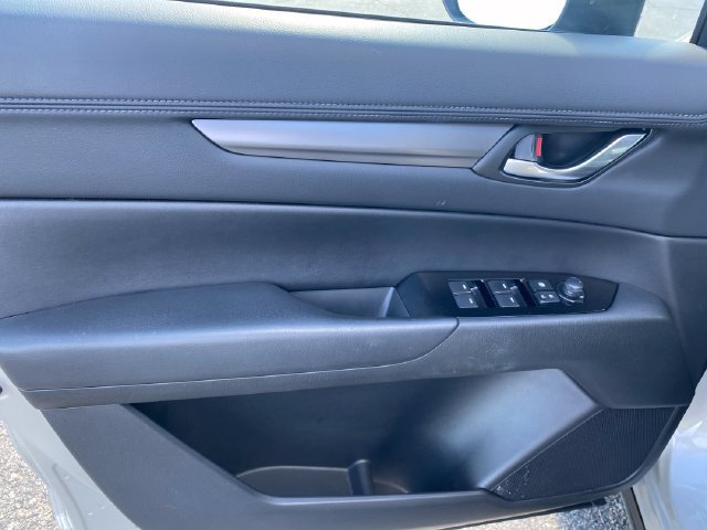 2025 Mazda CX-5 S Select Package - Photo 16
