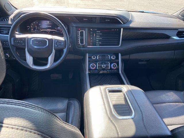 2024 GMC Yukon Denali - Photo 5
