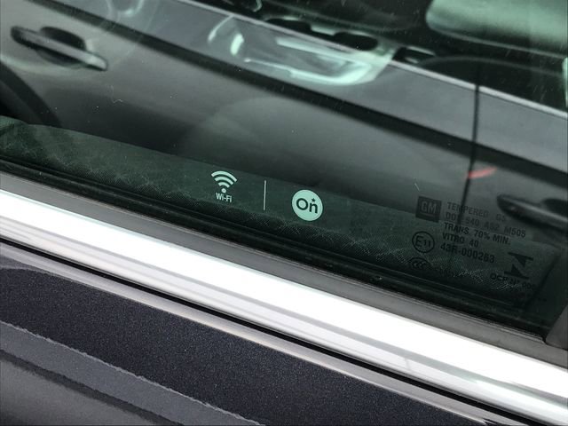 2022 Chevrolet Malibu LS photo 3