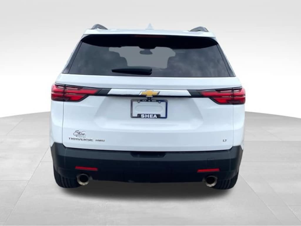 Used 2023 Chevrolet Traverse LT Cloth SUV