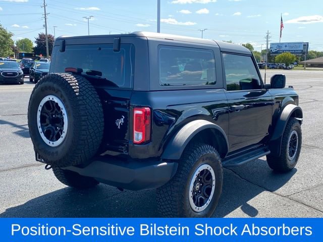2023 Ford Bronco Base photo 3